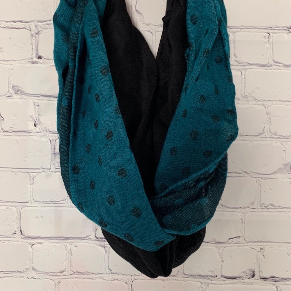 Infinity Scraf - Picture 2 of 8